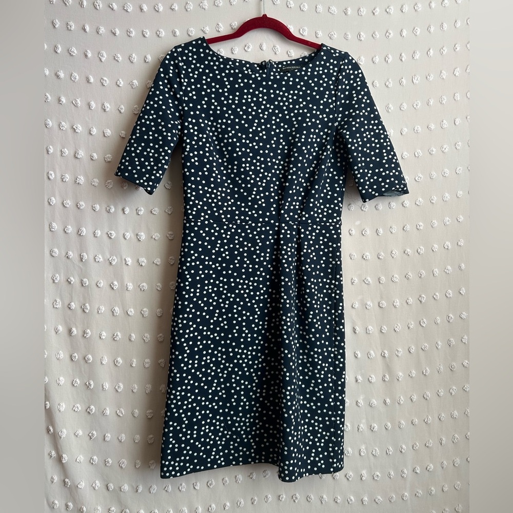 Banana Republic Short Sleeve Polka Dot Pleat Detail Short Sleeve Dress Sz 2 Navy